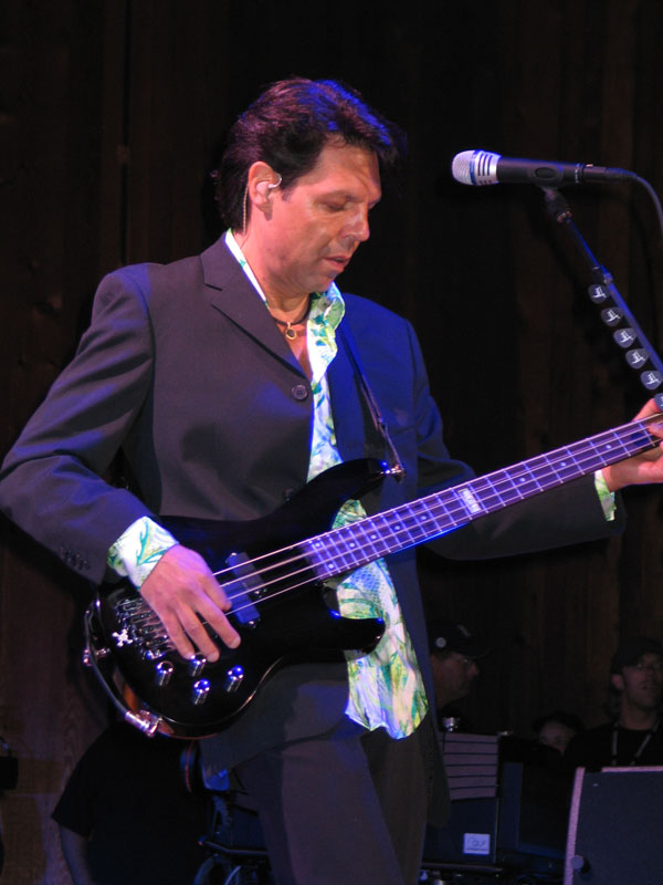 Kasim Sulton and The New Cars in Cuyahoga Falls, Ohio - photo by Michele Kotlarsky