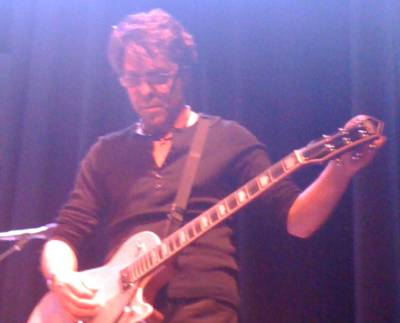 Kasim Sulton and Todd Rundgren at Infinity Hall, Norfolk, CT, 06/30/09 - Photo by RMAC