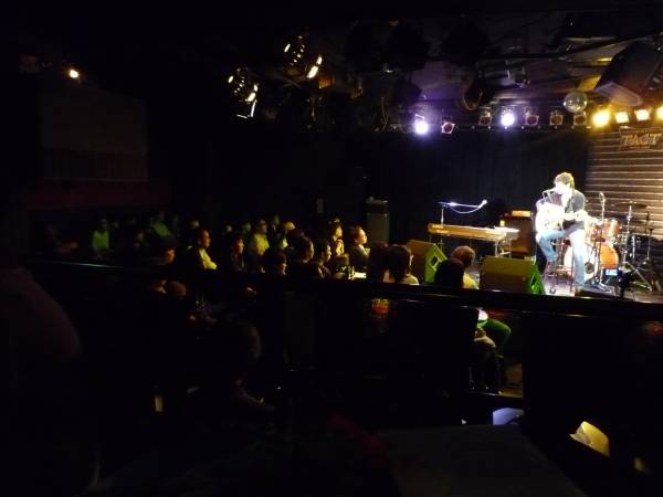 Kasim Sulton solo gig in Tokyo, Japan, 10/12/2010 - photo by Yoshino Kero