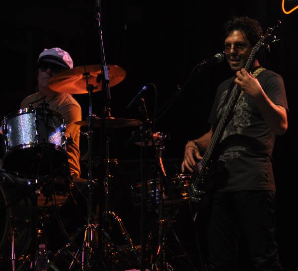 Kasim Sulton and Todd Rundgren at Summerfest, Milwukee, WI, 07/10/11 - photo by Whitney Burr