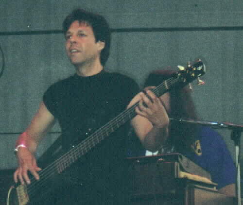 Kasim Sulton at Hoffman Estates - 7th July 2001
