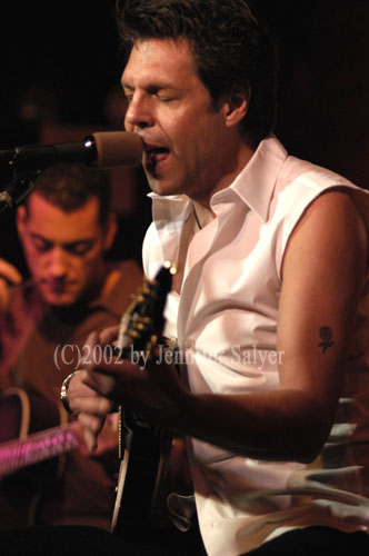 Kasim Sulton at The Bitter End, 09/28/02 - photo by Jennifer Salyer
