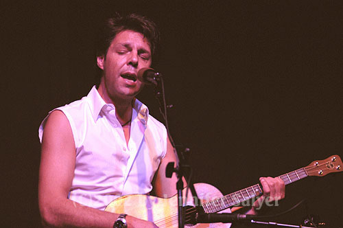 Kasim Sulton at Rosebud, Pittsburgh - 10/06/02