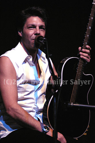 Kasim Sulton at Rosebud, Pittsburgh - 10/06/02