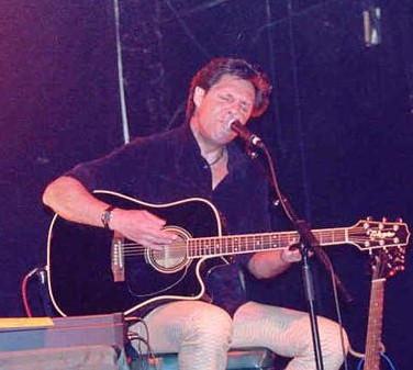 Kasim Sulton at The Abbey Pub - photo by Janet Spahr