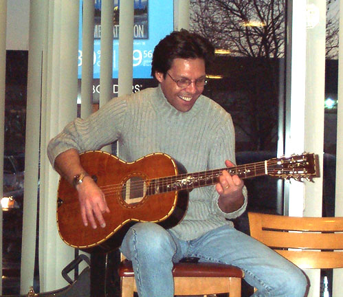 Kasim Sulton at Borders, Westbury - 12/07/02