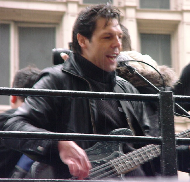 Kasim Sulton