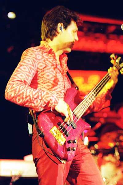 Kasim Sulton - Photo by Gary Goveia