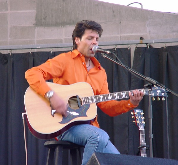 Kasim Sulton's solo set at Summerfest - 6/28/04