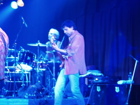 Kasim Sulton at Sayreville - 02/04/05 - photo by Gary Goveia