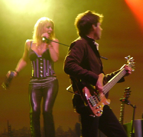 Kasim Sulton in Lichtenvoorde, Holland - 6/11/05