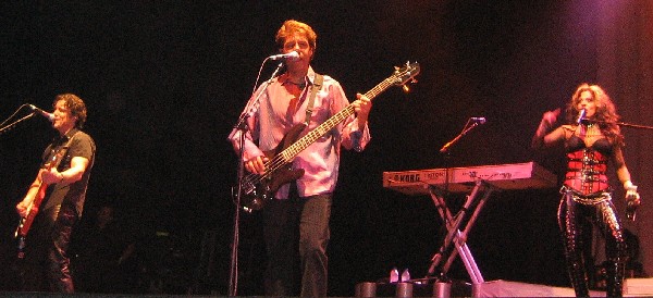 Kasim Sulton at The Borgata, Atlantic City (08/13/05) - photo by Vicki Pearson