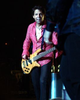 Kasim Sulton at PNC Bank Arts Center (08/27/05) - photo by Gary Goat Goveia