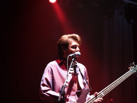 Kasim Sulton at The Borgata, Atlantic City (09/23/05) - photo from Gary Goat Goveia
