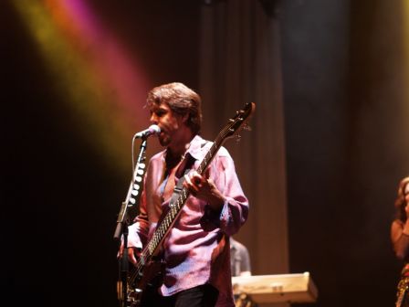 Kasim Sulton at The Borgata, Atlantic City (09/23/05) - photo from Gary Goat Goveia