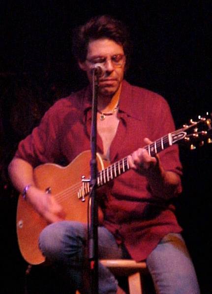 Kasim Sulton at The HandleBar, 8/24/06 - photo by Joe Lynch