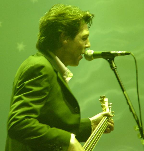 Kasim Sulton at Ball de Sterne, Mannheim, Germany with Meat Loaf - 10/14/06