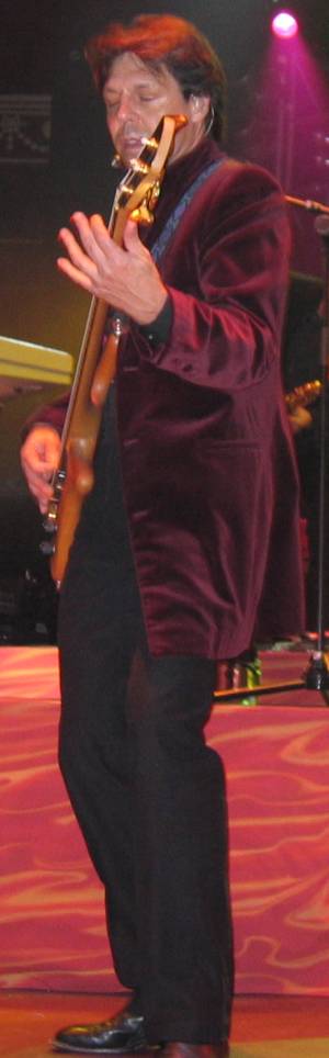 Kasim Sulton at Royal Albert Hall - photo by Caryl Burton