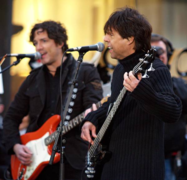 Kasim Sulton on The Today Show with Meat Loaf - 10/27/06 (photo by Gary Goat Goveia)