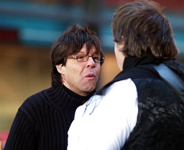 Kasim Sulton on The Today Show with Meat Loaf - 10/27/06 (photo by Gary Goat Goveia)