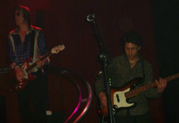 Kasim Sulton at The House Of Blues, Cleveland as part of The New Cars - 11/21/06 (photo by Teresa Stratton)