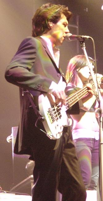 Kasim Sulton with Meat Loaf at Fantasy Springs Casino, Indio, CA - 02/25/07