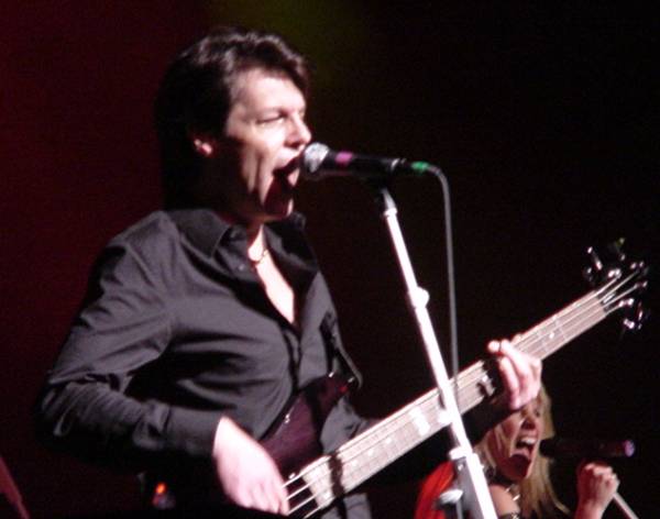 Kasim Sulton with Meat Loaf at Pala Casino, Pala, CA - 02/23/07