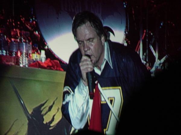 Kasim Sulton with Meat Loaf in Glasgow, Scotland, 5/18/07