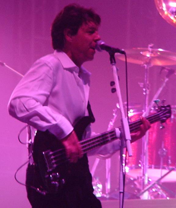 Kasim Sulton with Meat Loaf in Manchester, England, 5/10/07