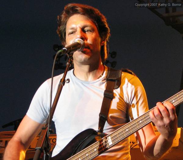 Kasim Sulton - photo by Kathy Borror