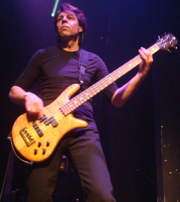 Kasim Sulton and Todd Rundgren at The Blender Theatre at Gramercy, New York City, NY, 12/12/07 - photo by OCSheri