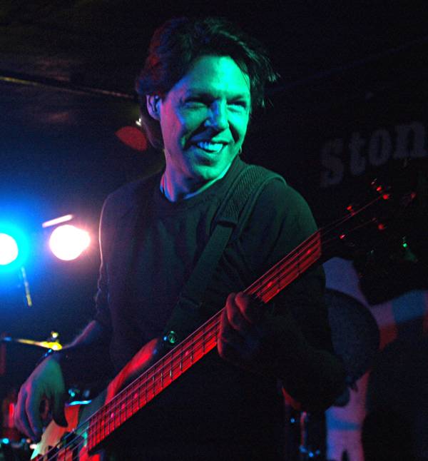 Kasim Sulton and Todd Rundgren at The Stone Pony, Asbury Park, NJ, 12/13/07 - photo by Gary Goat Goveia