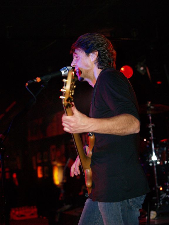 Kasim Sulton and Todd Rundgren at The Stone Pony, Asbury Park, NJ, 12/13/07 - photo by Gary Goat Goveia