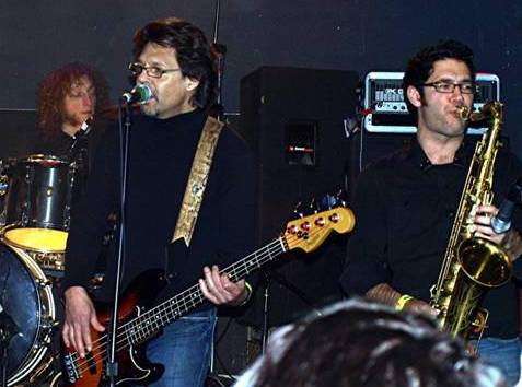 Kasim Sulton with CC Coletti in NYC on 01/05/08 - photo by Gary Goat Goveia