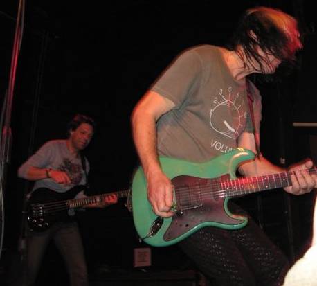 Kasim Sulton and Todd Rundgren at Magic Bag, Ferndale, MI, 01/30/08 - photo by Michele K