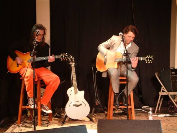 The Kasim Sulton Band at The Academy Theatre, Avondale Estates, GA, 03/01/08 - photo by Chris Craddock