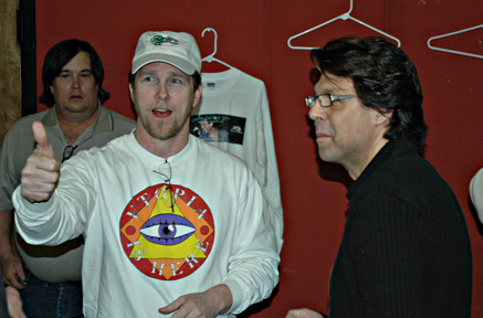 The Kasim Sulton Band Meet and Greet at The Academy Theatre, Avondale Estates, GA, 03/01/08 - photo by Doug of Rundgren Radio