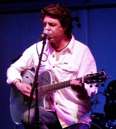 The Kasim Sulton Band at The 43rd Annual Fort Lauderdale Billfish Tournament, Ft Lauderdale, FL, 02/03/08 - photo by EJ