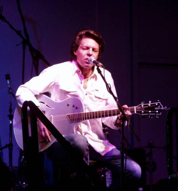 The Kasim Sulton Band at The 43rd Annual Fort Lauderdale Billfish Tournament, Ft Lauderdale, FL, 02/03/08 - photo by EJ