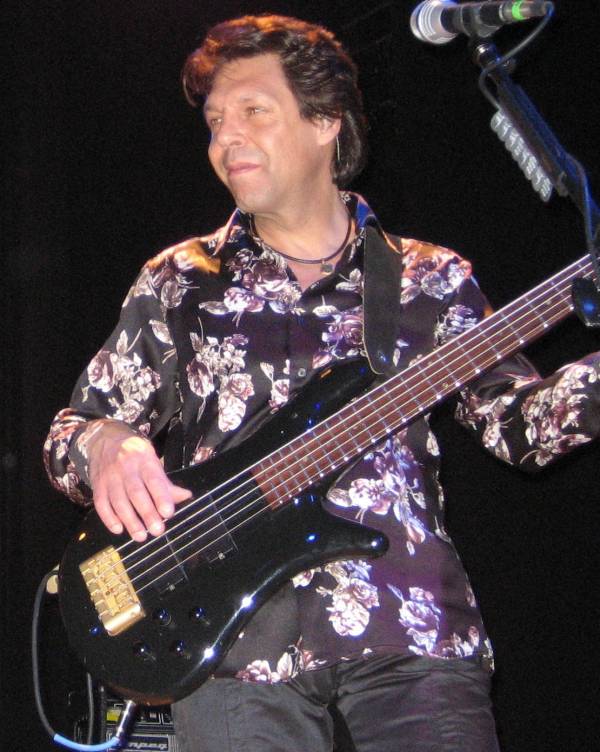Kasim Sulton and Todd Rundgren at The Variety Playhouse in Atlanta, GA, 04/17/08 - photo by Whitney Burr
