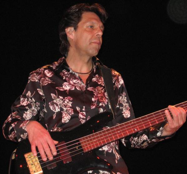 Kasim Sulton and Todd Rundgren at The Variety Playhouse in Atlanta, GA, 04/17/08 - photo by Whitney Burr