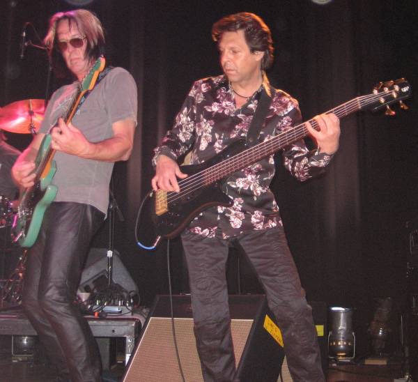 Kasim Sulton and Todd Rundgren at The Variety Playhouse in Atlanta, GA, 04/17/08 - photo by Whitney Burr