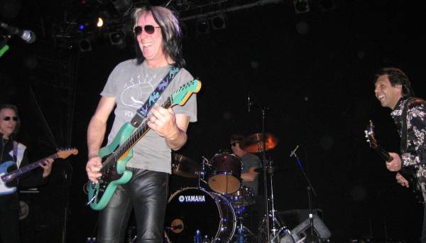 Kasim Sulton and Todd Rundgren at The Variety Playhouse in Atlanta, GA, 04/17/08 - photo by Whitney Burr