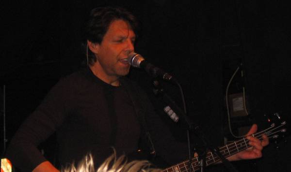 Kasim Sulton and Todd Rundgren at The Handlebar, Greenville, SC, 04/18/08 - photo by Mark