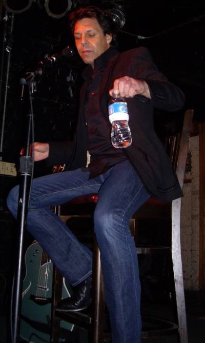 Kasim Sulton at The Abbey Pub, Chicago, IL, 03/12/09 - photo by Whitney Burr