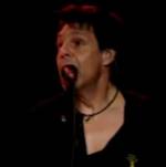 Kasim Sulton singing Trapped