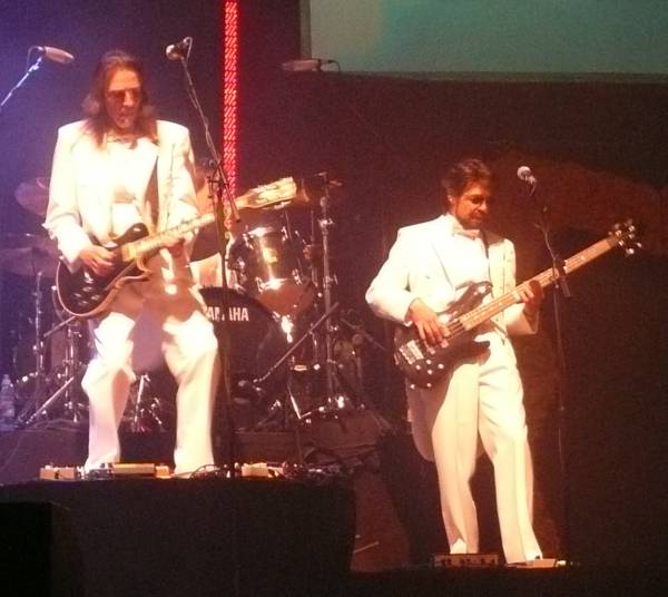 Kasim Sulton at the Hammersmith Apollo, London, England - -2/06/10