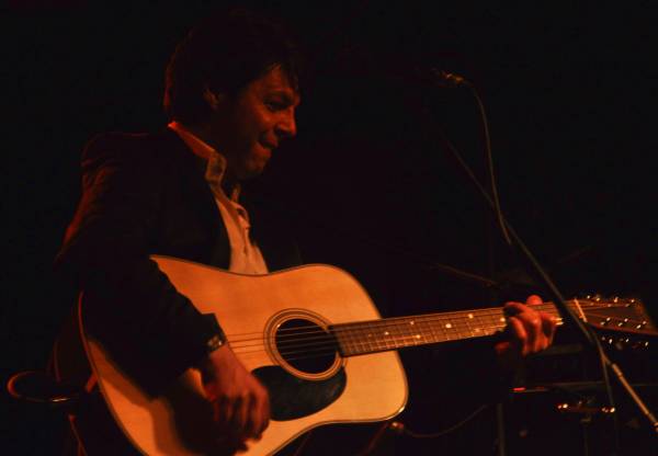 Kasim Sulton at The Abbey Pub, Chicago, IL, 05/15/10 - photo by Whitney Burr