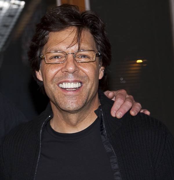 Kasim Sulton at his House Party Gig, Indianapolis, IN, 05/19/10 - photo by Mark Watson