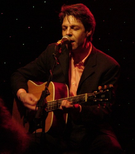 Kasim Sulton in Pittsburgh - 02/05/02